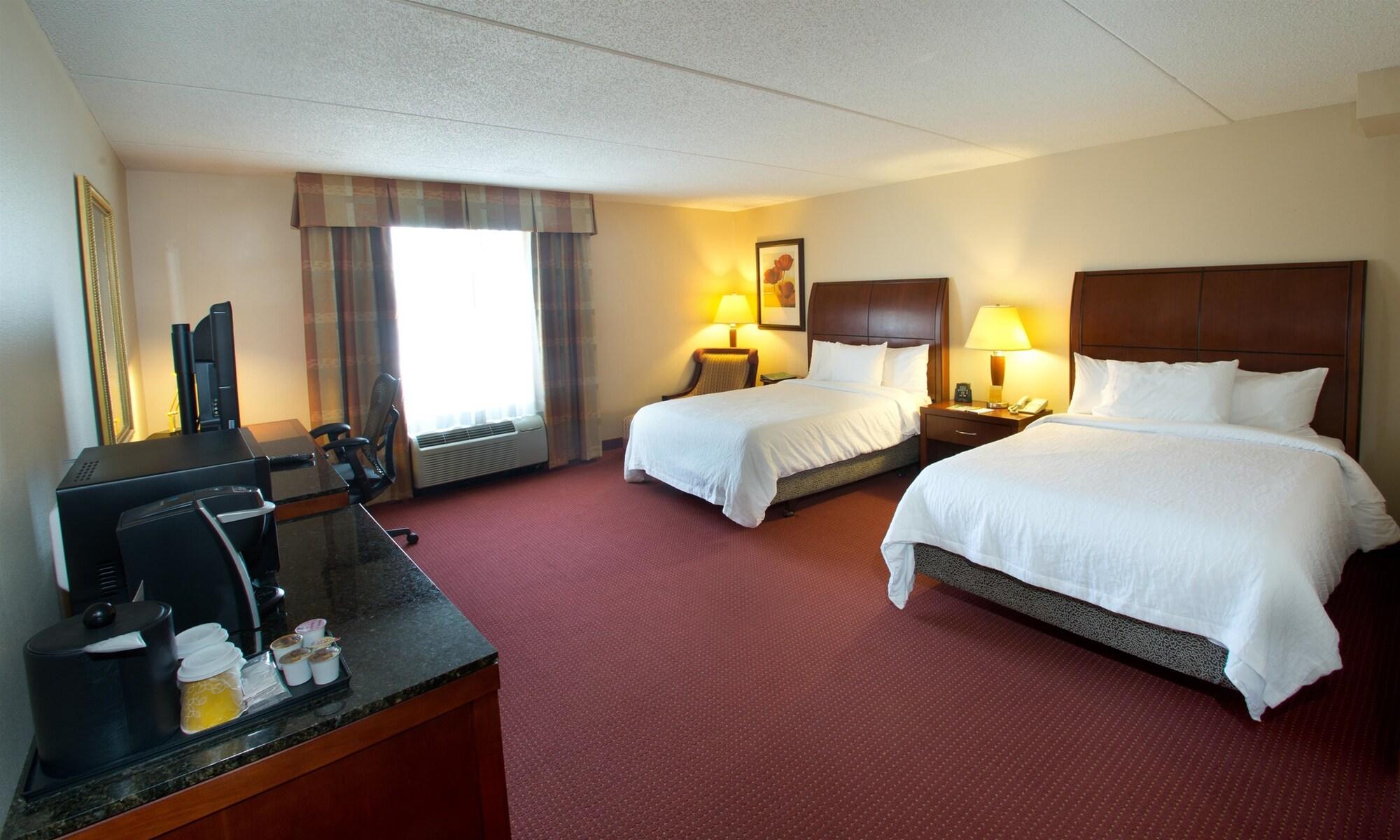 Hilton Garden Inn Pittsburgh/Southpointe Canonsburg Экстерьер фото