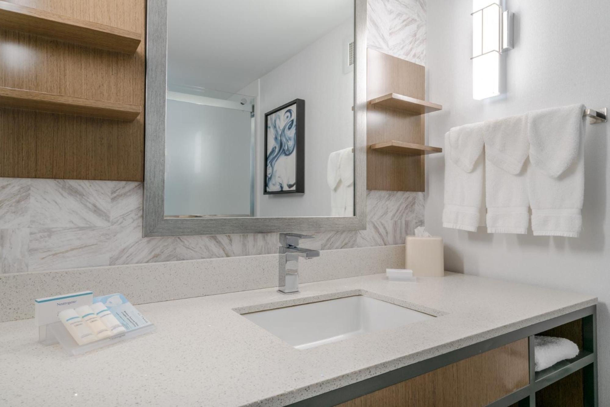Hilton Garden Inn Pittsburgh/Southpointe Canonsburg Экстерьер фото