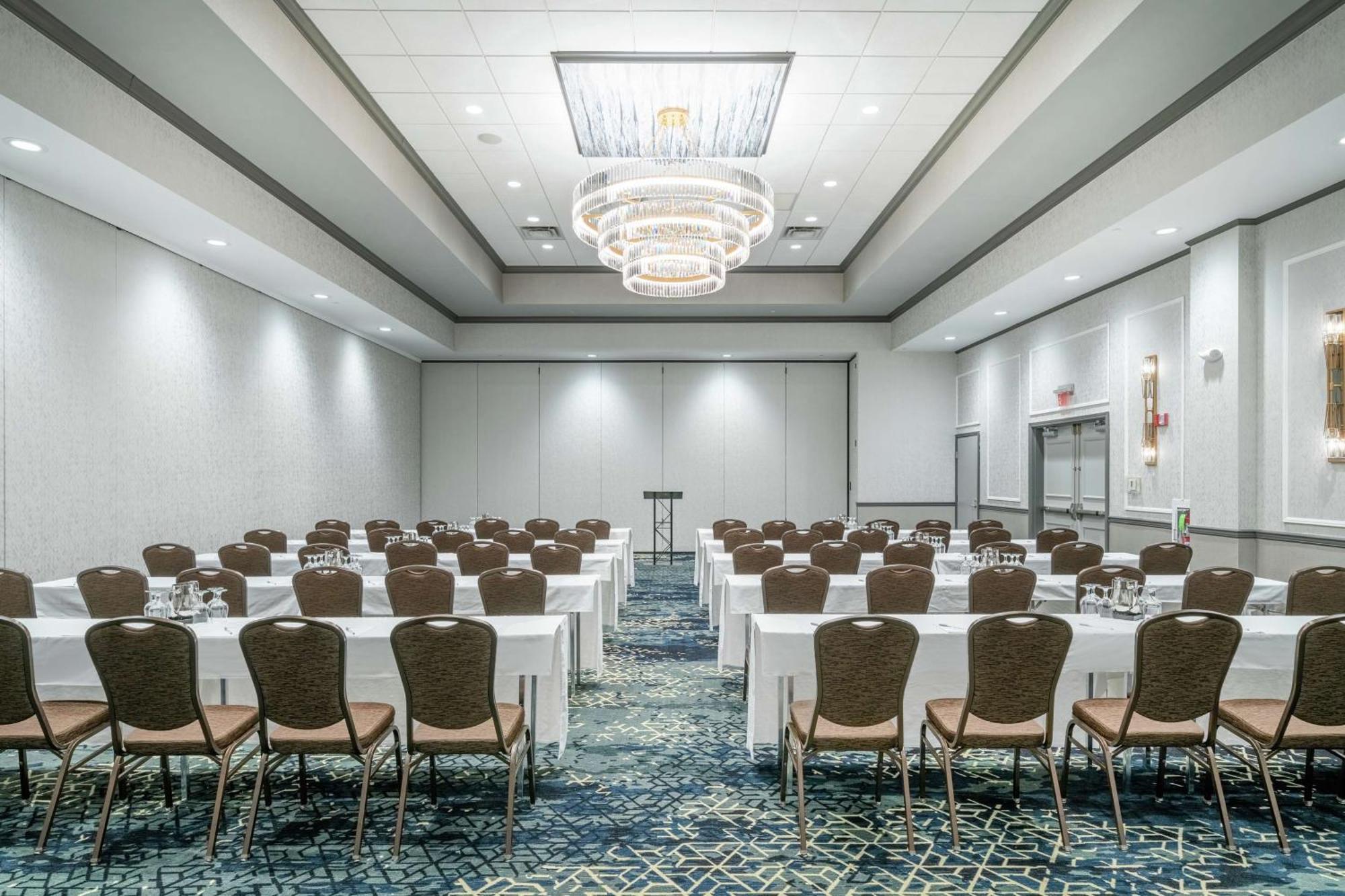 Hilton Garden Inn Pittsburgh/Southpointe Canonsburg Экстерьер фото